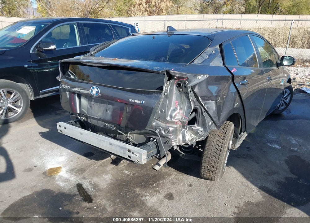 2018 TOYOTA PRIUS THREE VIN: JTDKARFU0J3554742