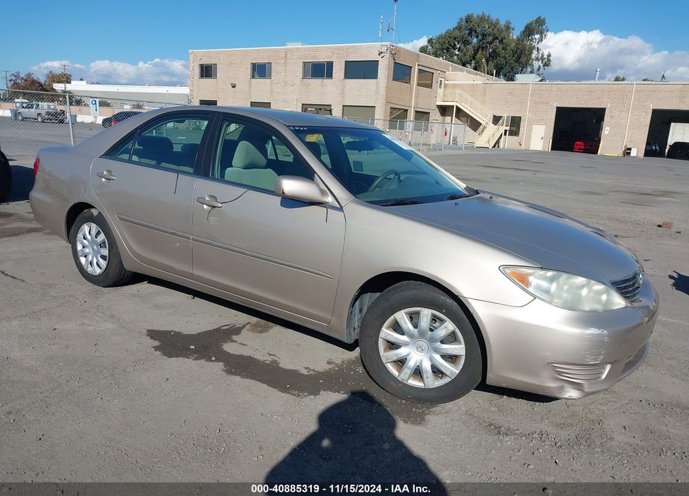 2005 TOYOTA CAMRY LE VIN: 4T1BE32KX5U504772