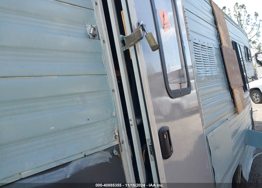 1984 TOYOTA PICKUP COMMERCIAL/CAMPER RN55 VIN: JT5RN55D8E5017443