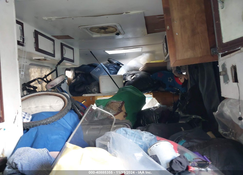 1984 TOYOTA PICKUP COMMERCIAL/CAMPER RN55 VIN: JT5RN55D8E5017443