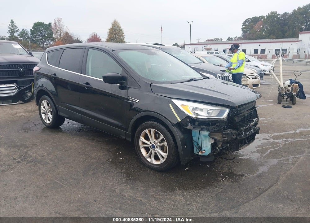 2017 FORD ESCAPE SE VIN: 1FMCU0GDXHUA18953