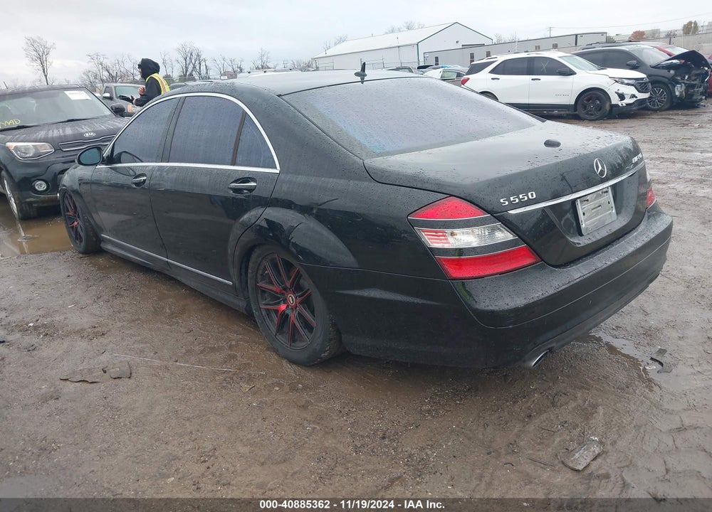 2007 MERCEDES-BENZ S 550 VIN: WDDNG71X57A084705