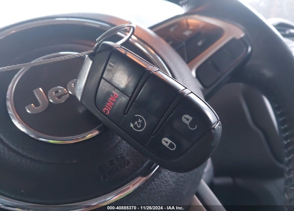 2016 JEEP RENEGADE LATITUDE VIN: ZACCJABTXGPD34001