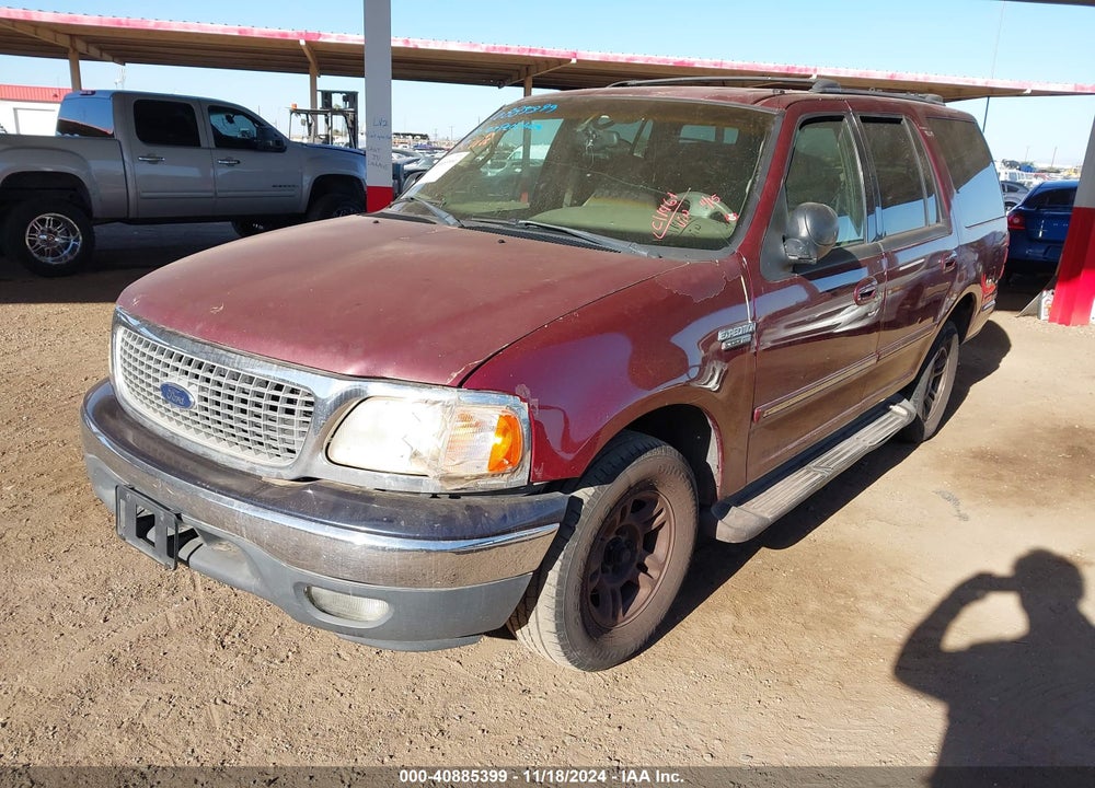2000 FORD EXPEDITION XLT VIN: 1FMRU15L1YLC11461