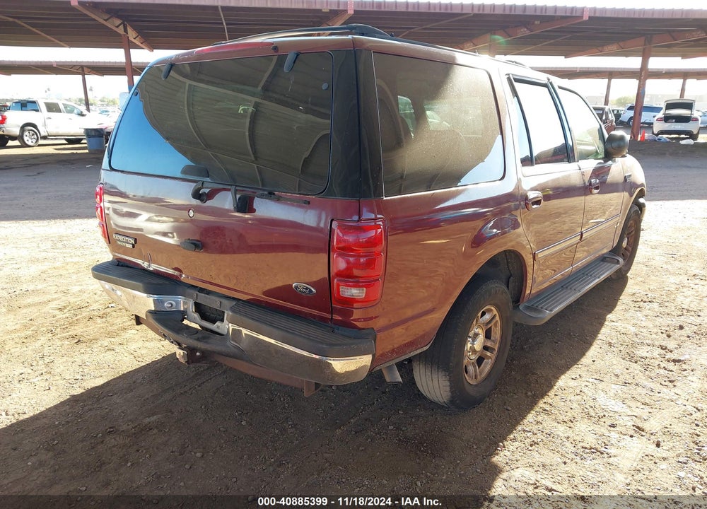 2000 FORD EXPEDITION XLT VIN: 1FMRU15L1YLC11461