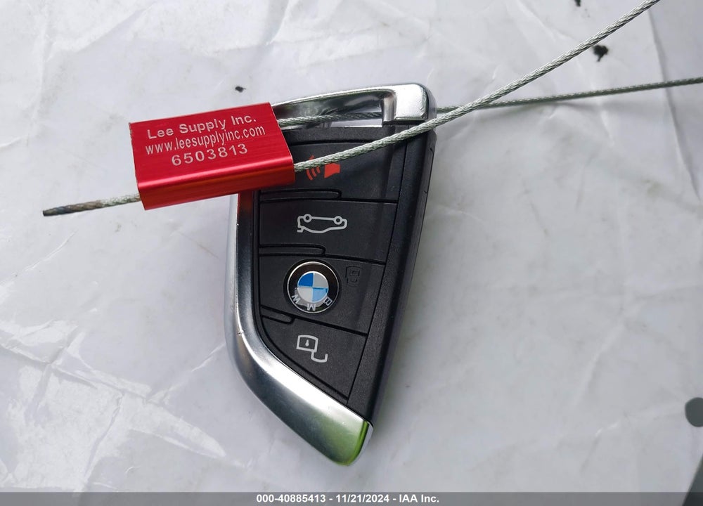 2024 BMW M4 VIN: WBS33BA0XRCP10526