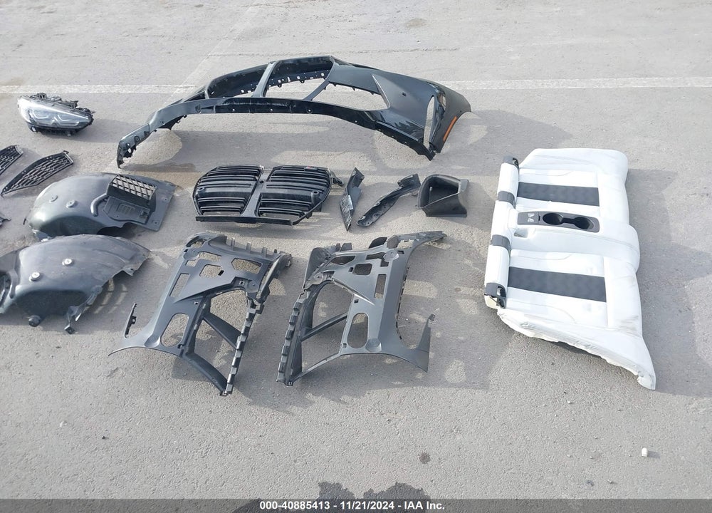 2024 BMW M4 VIN: WBS33BA0XRCP10526