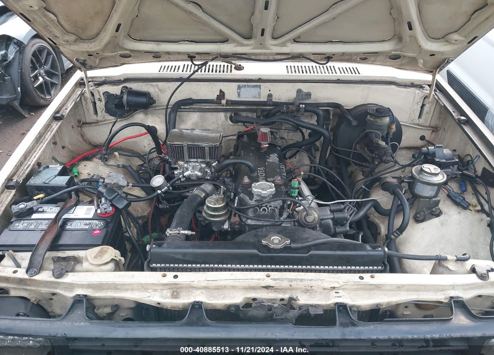 1986 TOYOTA PICKUP 1/2 TON RN55 DLX VIN: JT4RN55D0G0177353