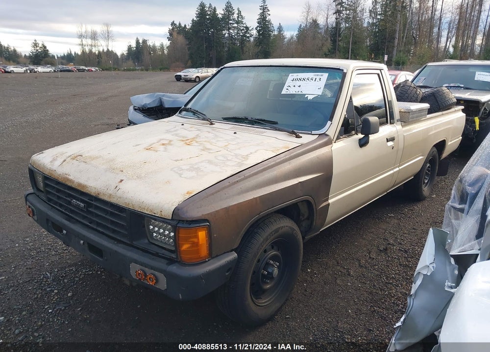1986 TOYOTA PICKUP 1/2 TON RN55 DLX VIN: JT4RN55D0G0177353