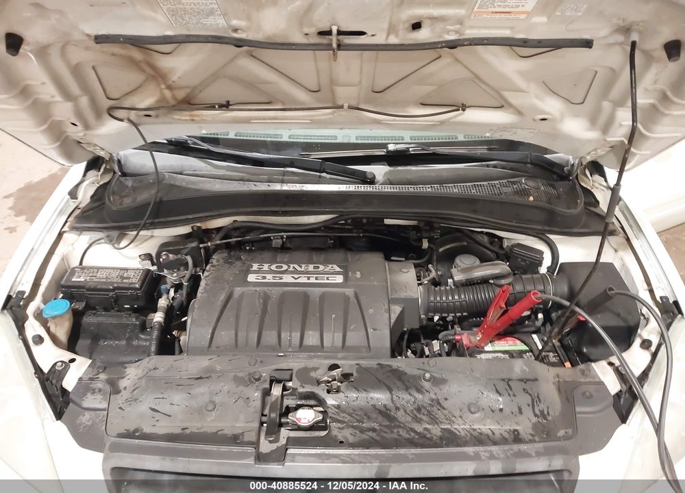 2005 HONDA PILOT EX-L VIN: 5FNYF18575B025168