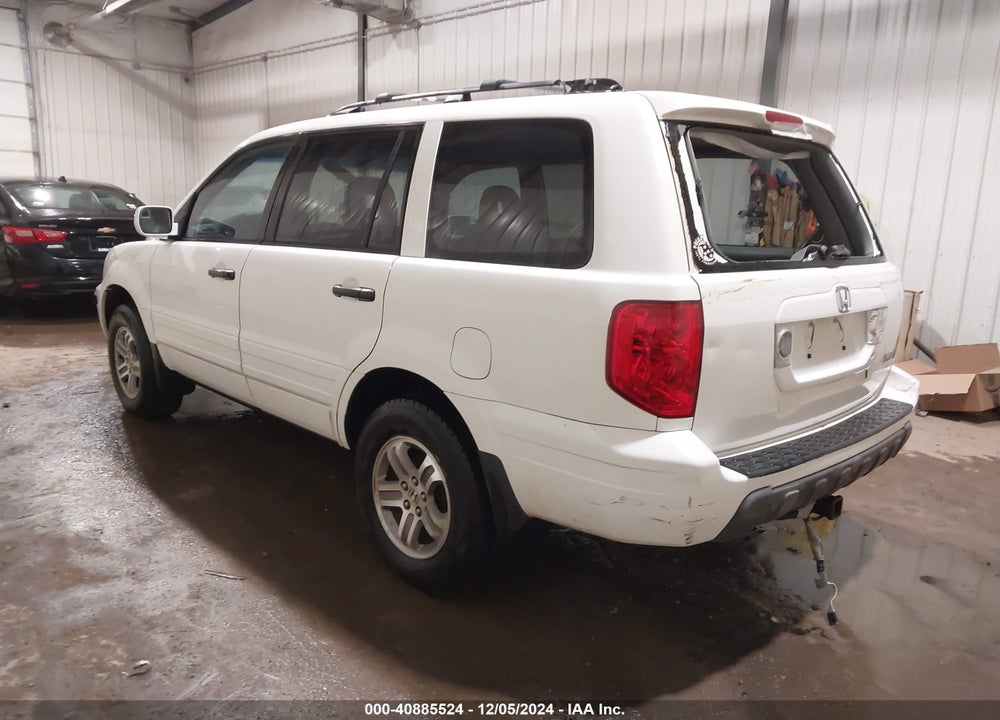 2005 HONDA PILOT EX-L VIN: 5FNYF18575B025168
