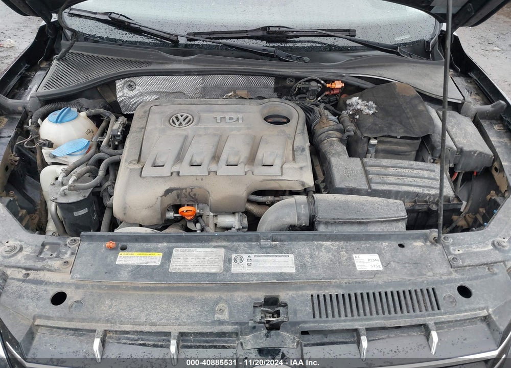 2012 VOLKSWAGEN PASSAT 2.0L TDI SE VIN: 1VWBN7A32CC105005
