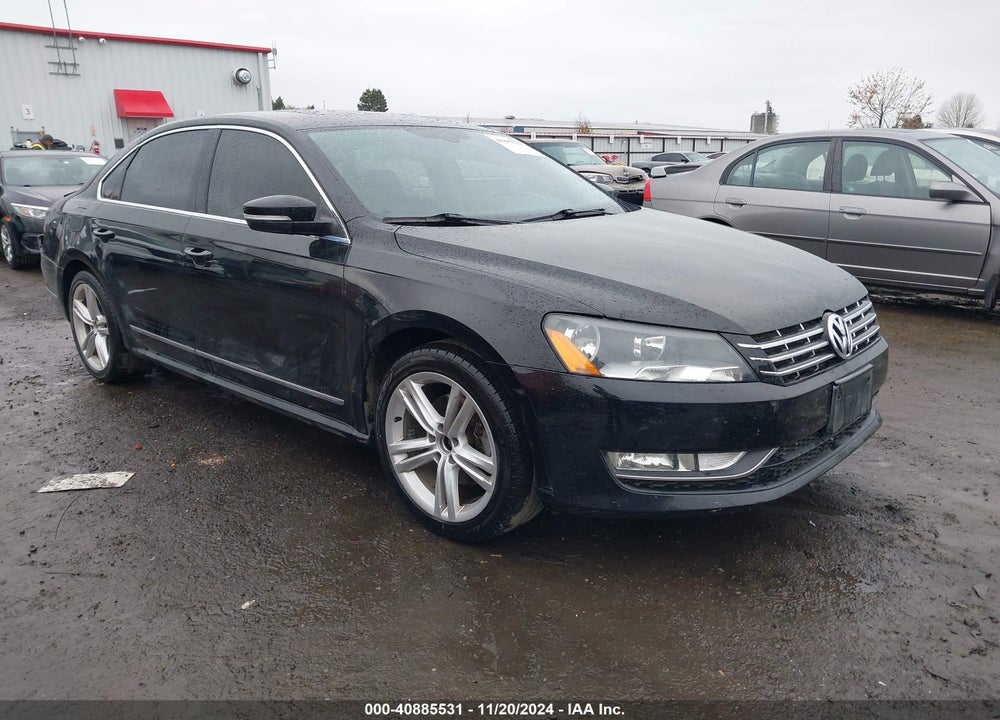 2012 VOLKSWAGEN PASSAT 2.0L TDI SE VIN: 1VWBN7A32CC105005