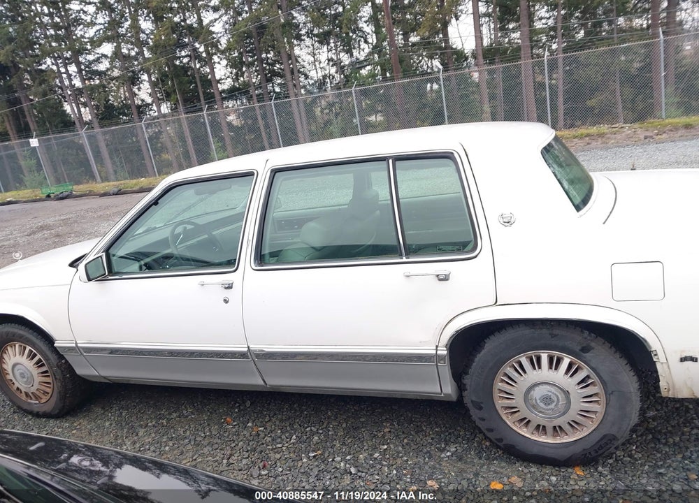 1992 CADILLAC DEVILLE VIN: 1G6CD53B6N4202355