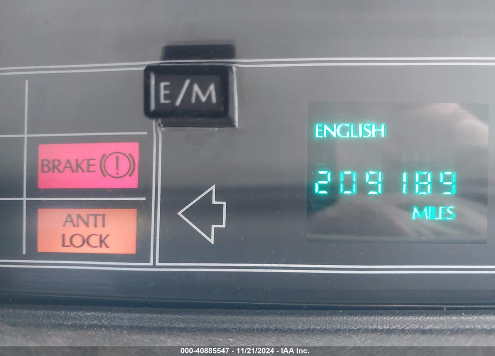1992 CADILLAC DEVILLE VIN: 1G6CD53B6N4202355