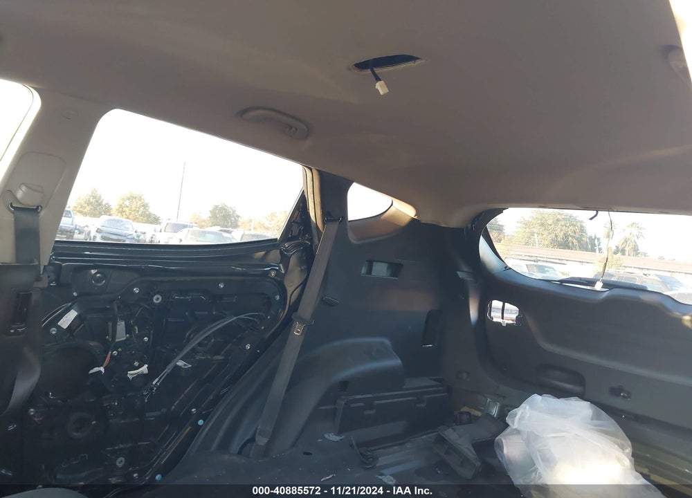 2017 HYUNDAI SANTA FE SPORT VIN: 5XYZU3LB6HG397665