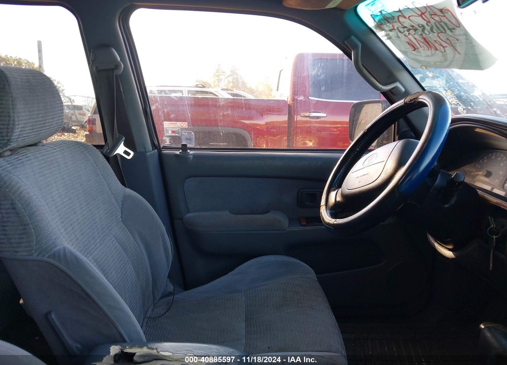 1997 TOYOTA 4RUNNER SR5 V6 VIN: JT3GN86RXV0035550