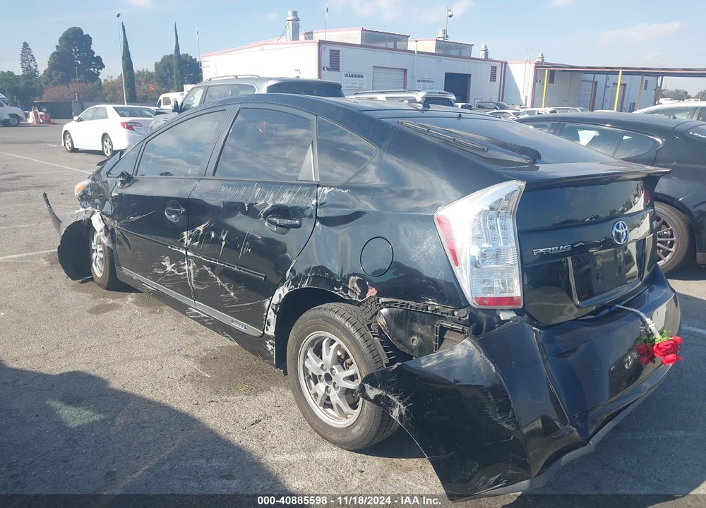 2011 TOYOTA PRIUS TWO VIN: JTDKN3DU5B5294784