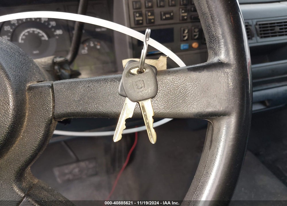 1989 CHEVROLET GMT-400 VIN: 1GCDC14Z0KE110303