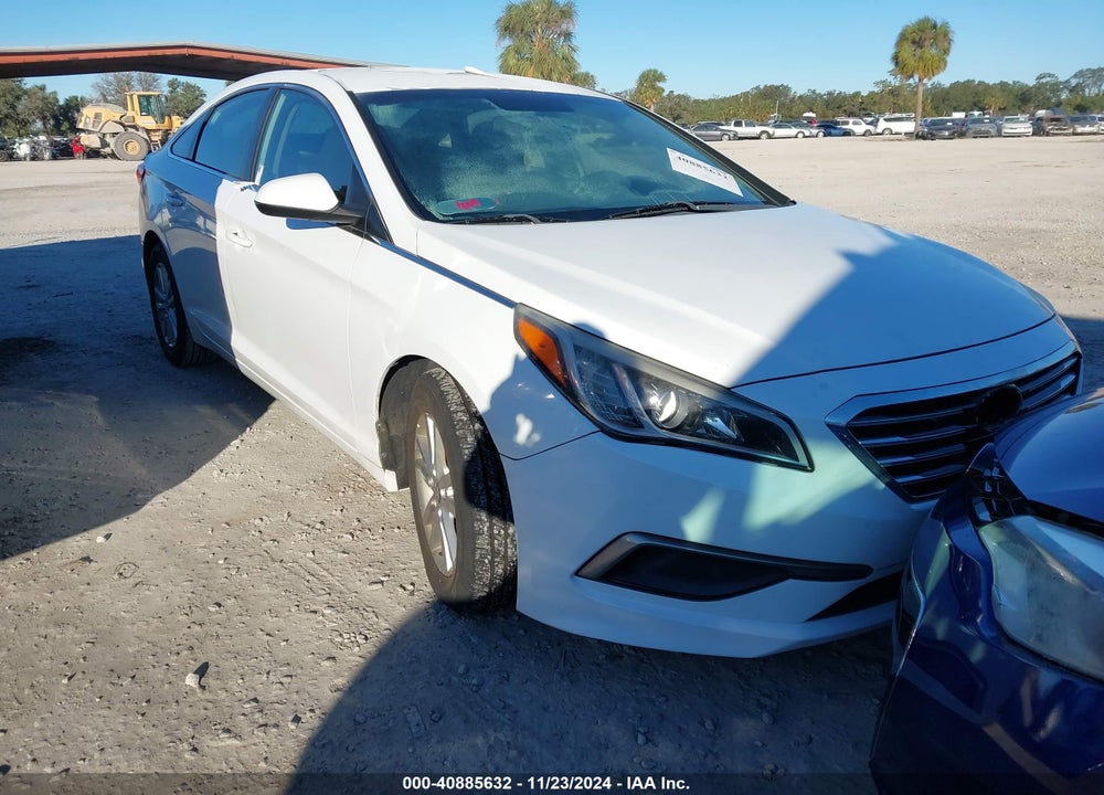 2016 HYUNDAI SONATA VIN: 5NPE24AF8GH394824