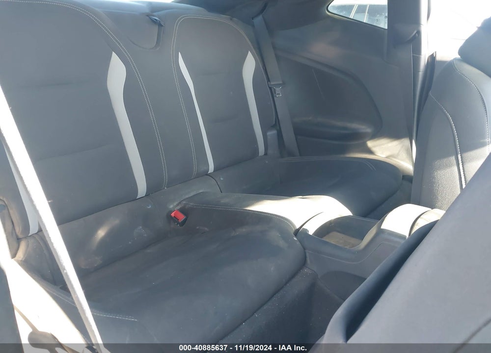 2018 CHEVROLET CAMARO 1LT VIN: 1G1FB1RS4J0135328