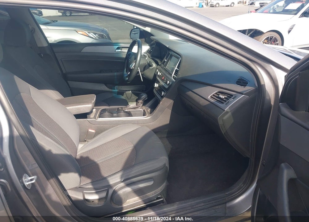 2019 HYUNDAI SONATA SEL VIN: 5NPE34AF5KH783569