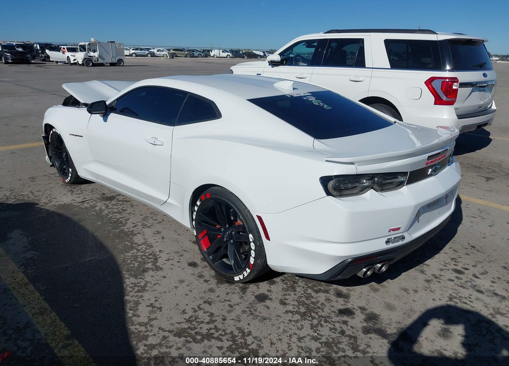 2021 CHEVROLET CAMARO RWD 2LT VIN: 1G1FD1RS8M0105490