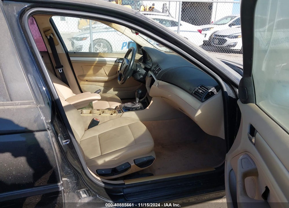 2003 BMW 325XI VIN: WBAEU33423PH88303