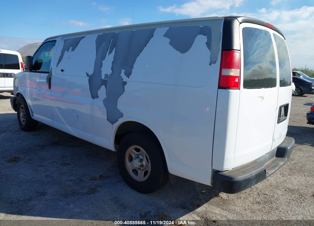 2007 CHEVROLET EXPRESS WORK VAN VIN: 1GCFG15X171207518
