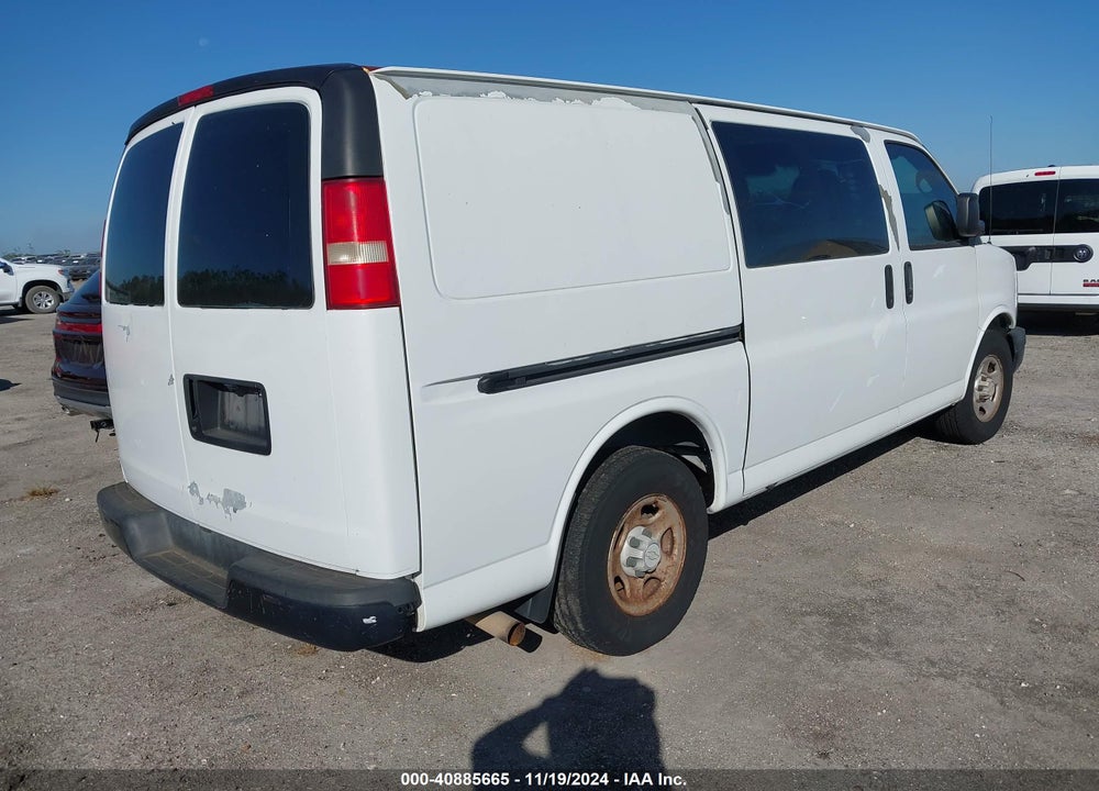 2007 CHEVROLET EXPRESS WORK VAN VIN: 1GCFG15X171207518