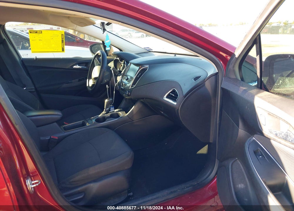 2018 CHEVROLET CRUZE VIN: 1G1BE5SM2J7156887