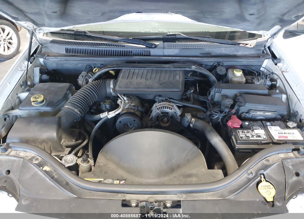 2005 JEEP GRAND CHEROKEE LAREDO VIN: 1J4GR48K55C658897