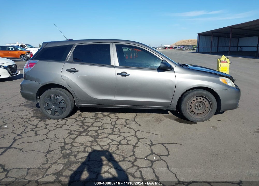 2005 TOYOTA MATRIX VIN: 2T1KR32E75C451481