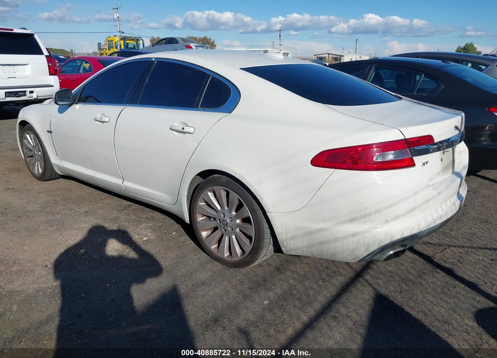2009 JAGUAR XF PREMIUM LUXURY VIN: SAJWA06B19HR07212