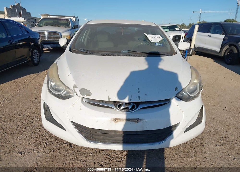 2016 HYUNDAI ELANTRA SE VIN: 5NPDH4AEXGH735738