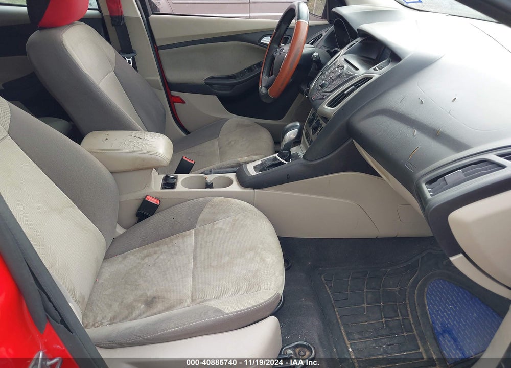 2014 FORD FOCUS SE VIN: 1FADP3K24EL446967