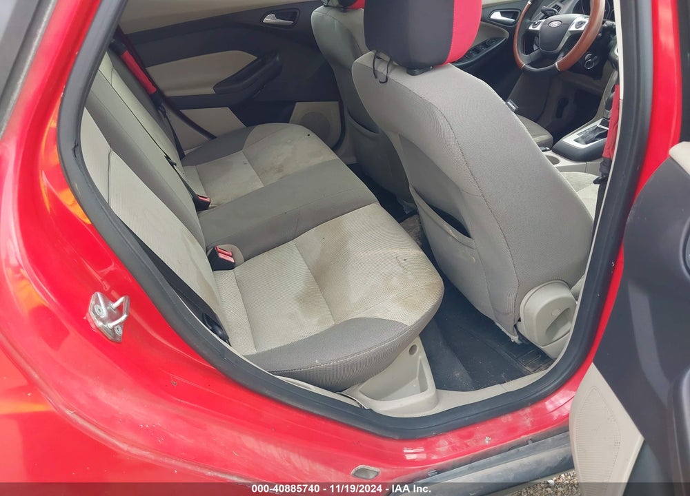 2014 FORD FOCUS SE VIN: 1FADP3K24EL446967