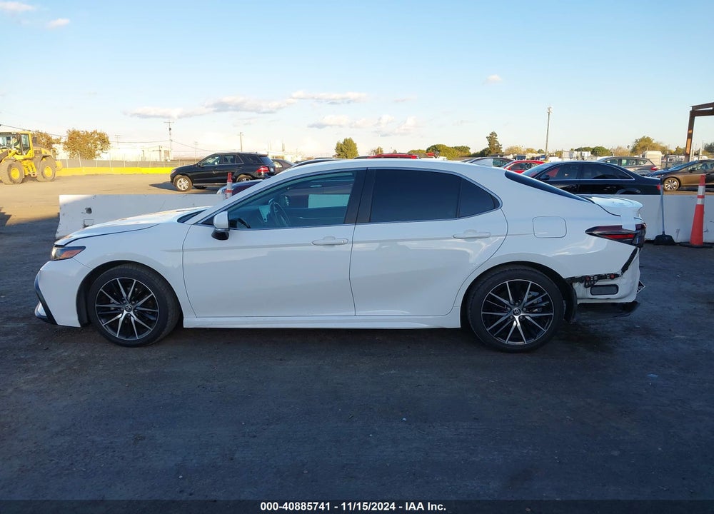 2022 TOYOTA CAMRY SE VIN: 4T1G11AK8NU050478
