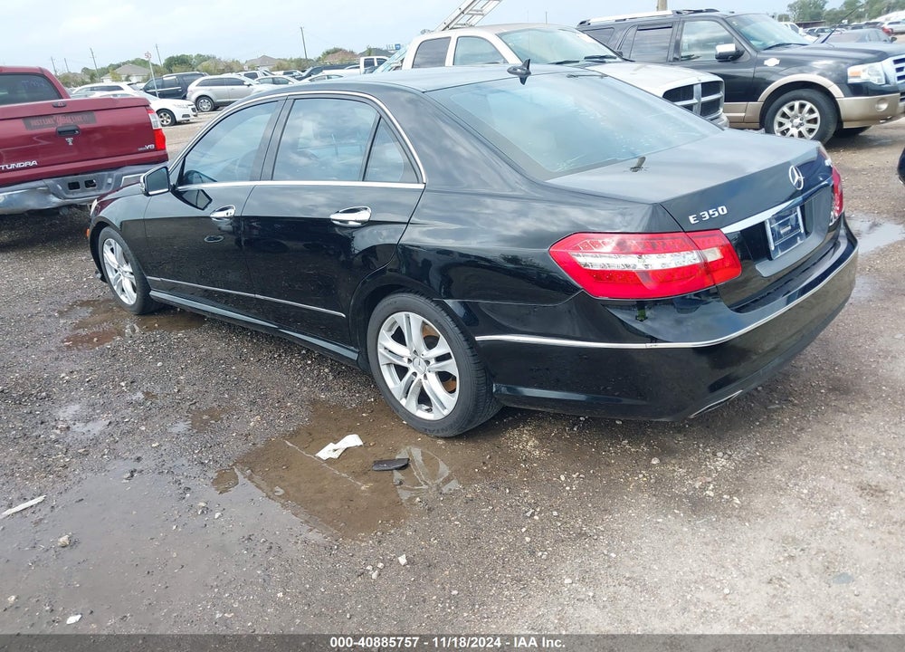 2010 MERCEDES-BENZ E 350 4MATIC VIN: WDDHF8HB1AA125063