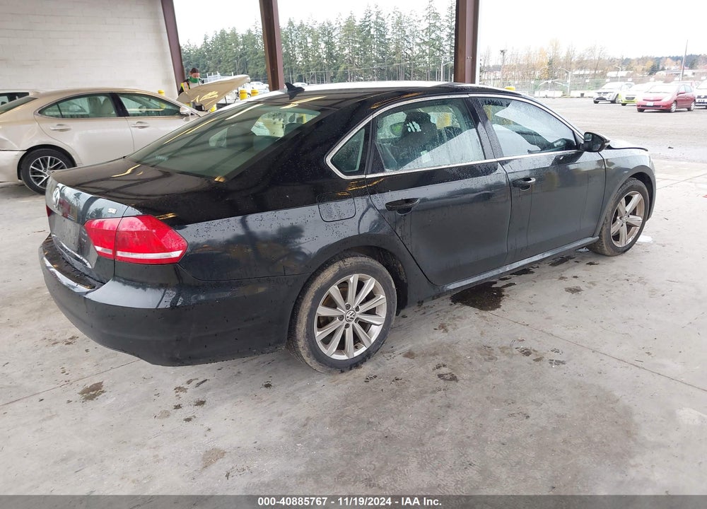 2012 VOLKSWAGEN PASSAT 2.5L SE VIN: 1VWBH7A38CC027451