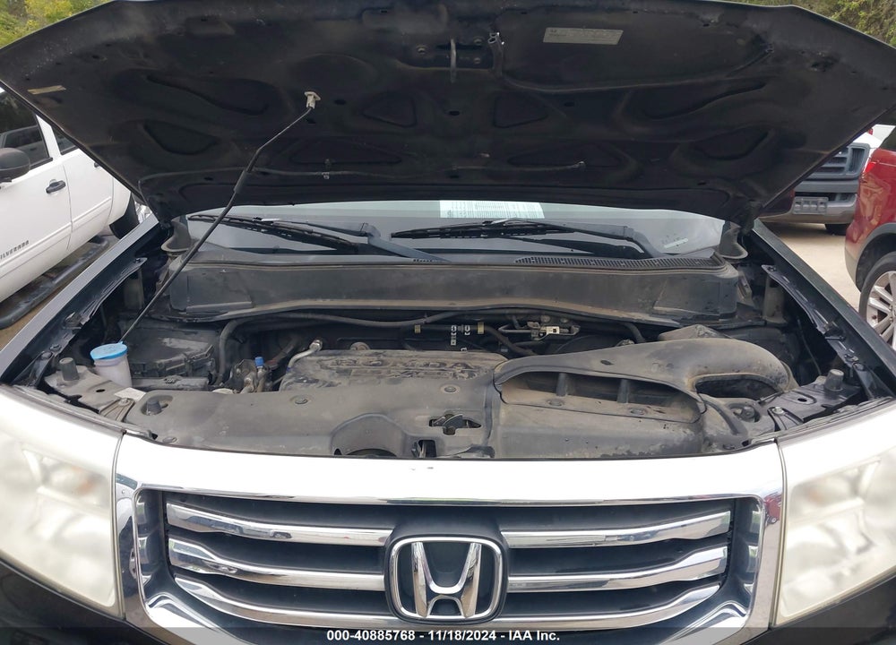 2013 HONDA PILOT EX VIN: 5FNYF3H42DB024219