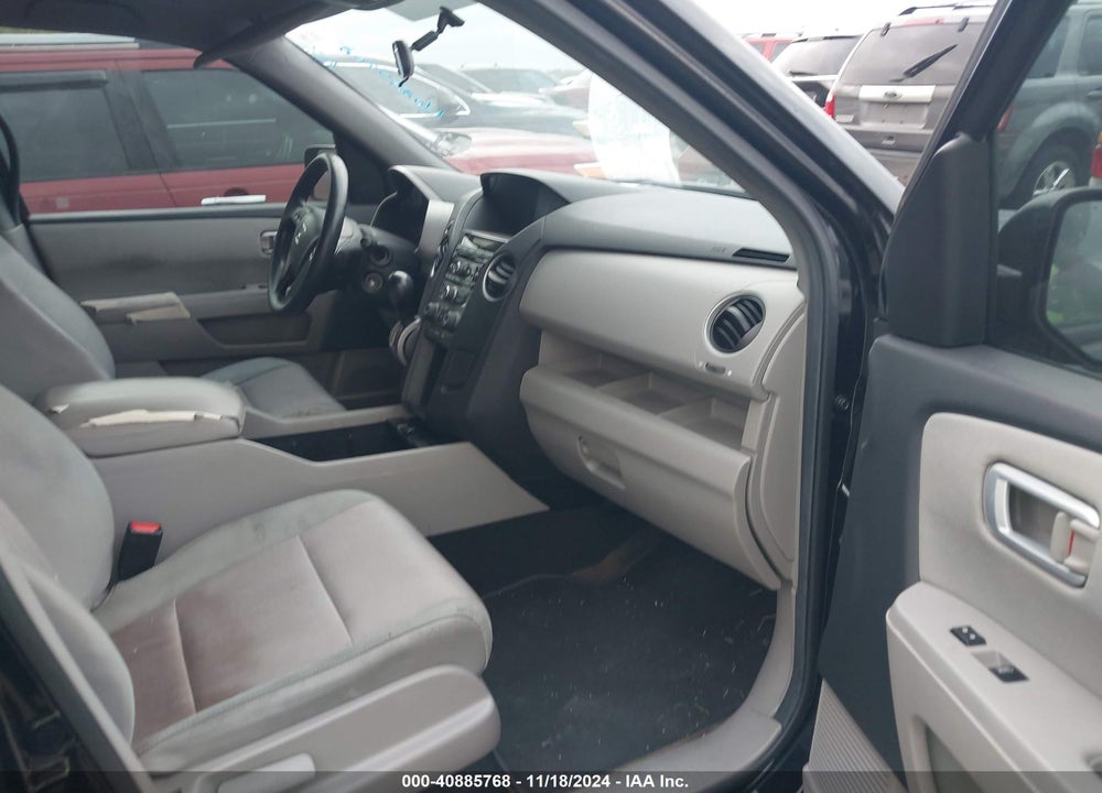 2013 HONDA PILOT EX VIN: 5FNYF3H42DB024219