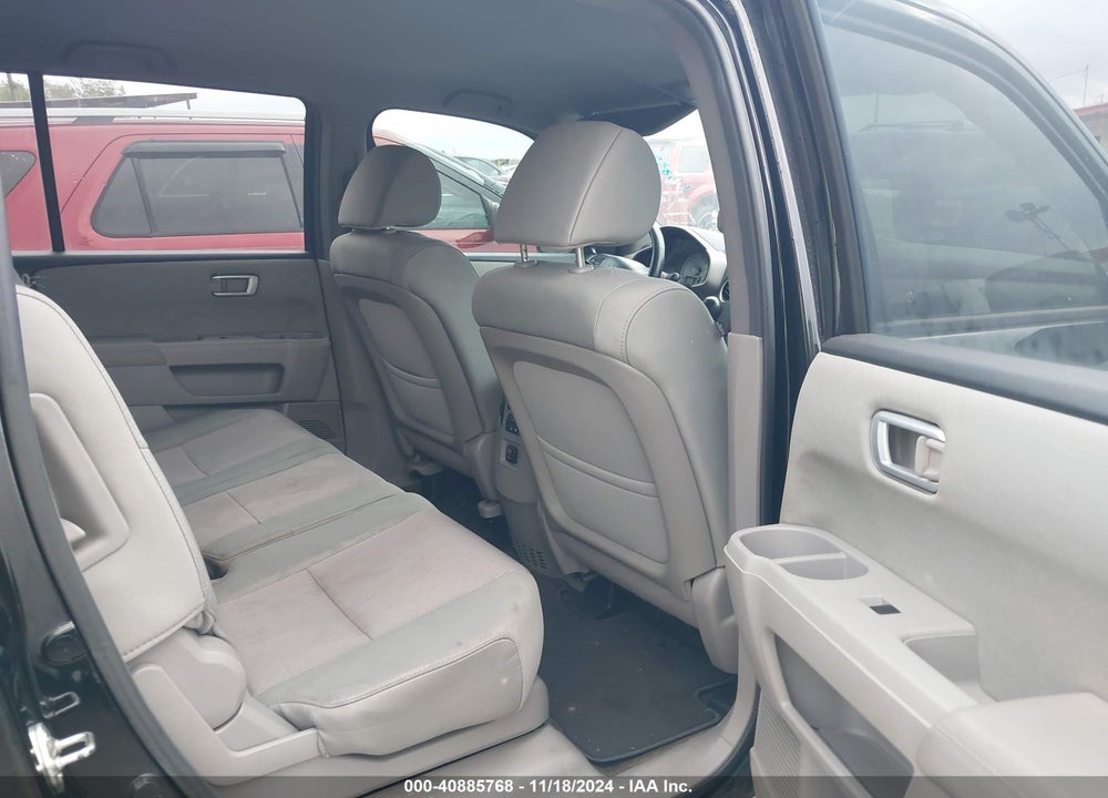 2013 HONDA PILOT EX VIN: 5FNYF3H42DB024219