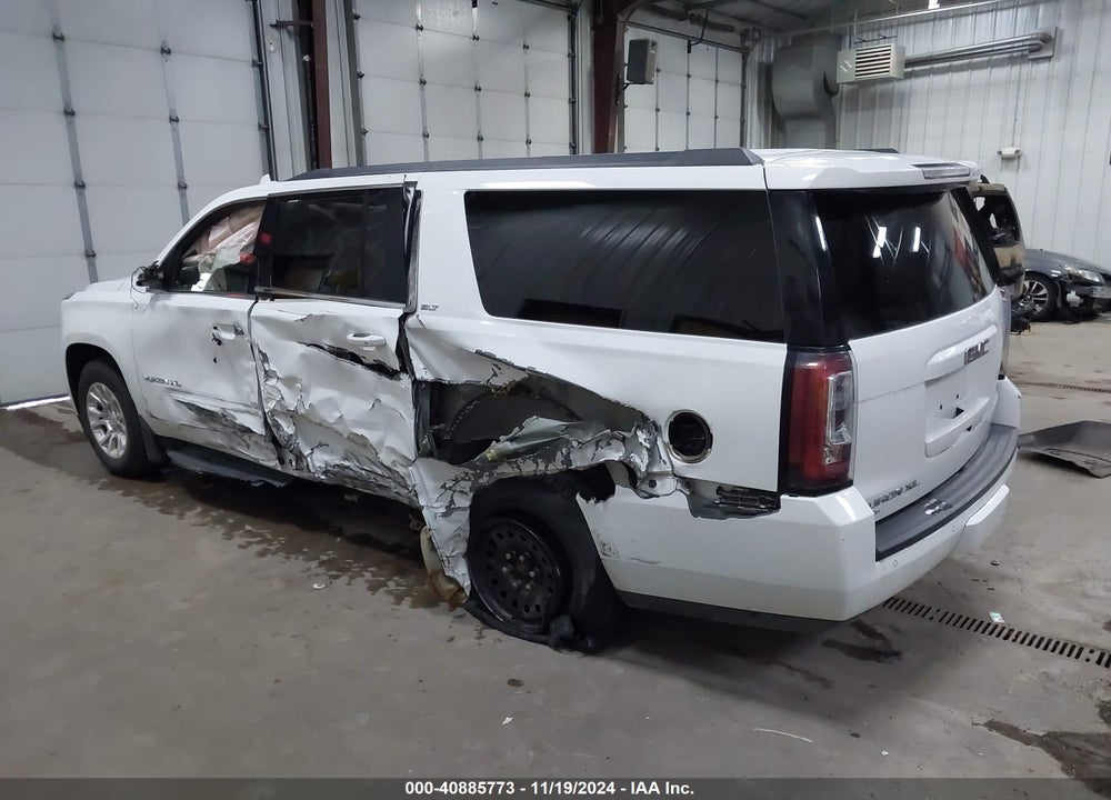 2017 GMC YUKON XL SLT VIN: 1GKS2GKC0HR204781