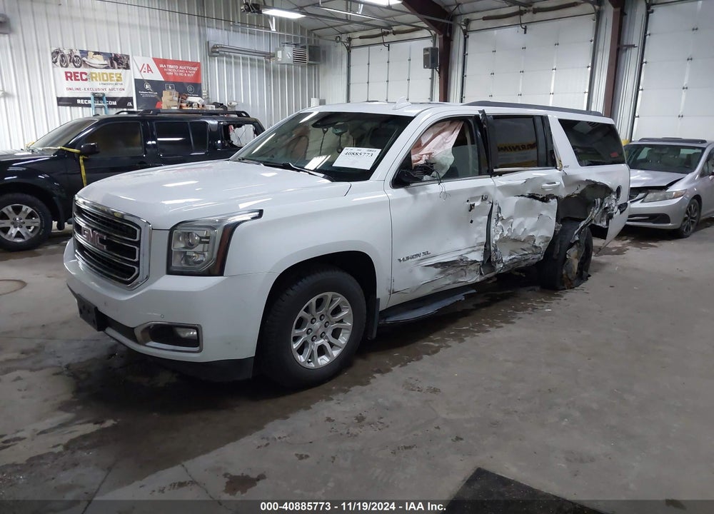 2017 GMC YUKON XL SLT VIN: 1GKS2GKC0HR204781