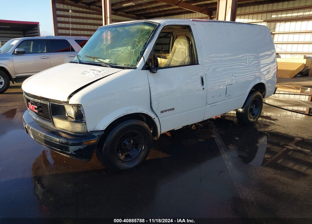 2001 GMC SAFARI SL VIN: 1GTDM19W81B507026