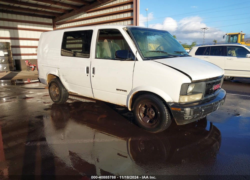 2001 GMC SAFARI SL VIN: 1GTDM19W81B507026