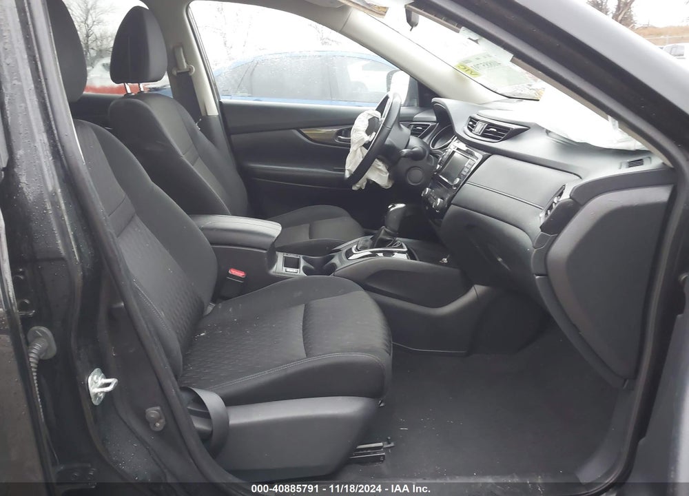 2019 NISSAN ROGUE SV VIN: KNMAT2MT8KP513213