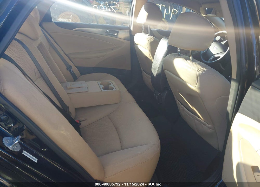2012 HYUNDAI SONATA HYBRID VIN: KMHEC4A41CA037719