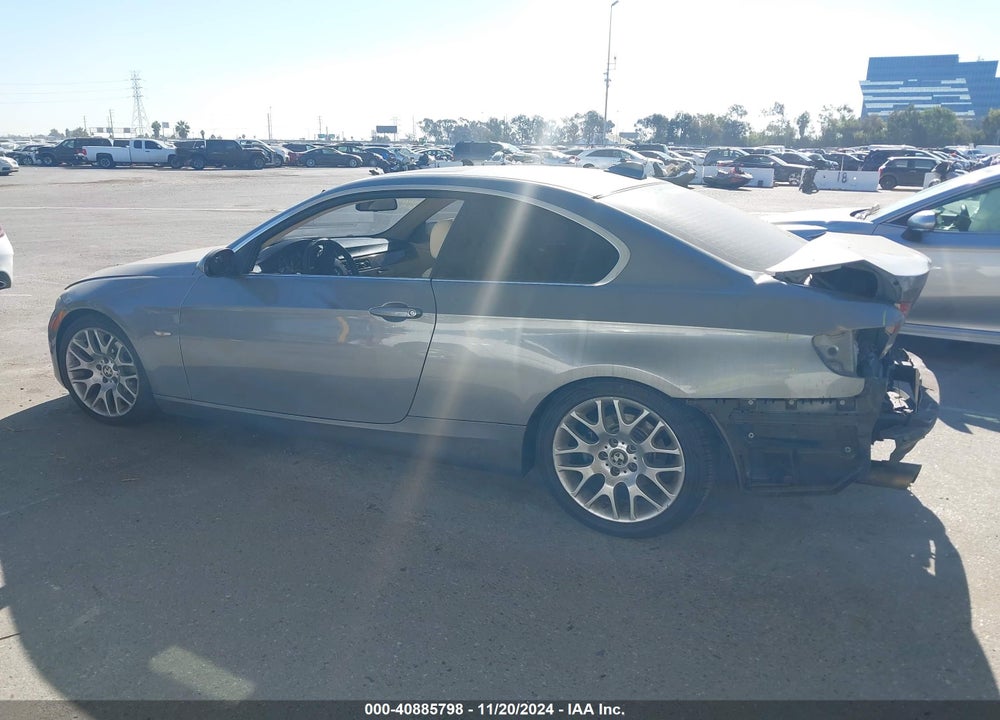 2008 BMW 328I VIN: WBAWV13518P118521